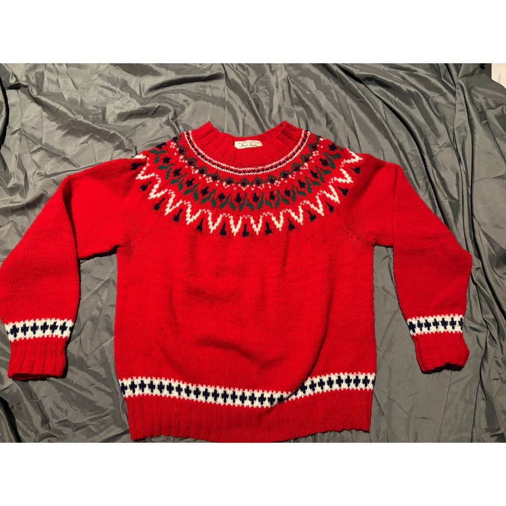 Vintage Hand Knit Fair Isle Red Wool Sweater Women Large Cottagecore Crewneck